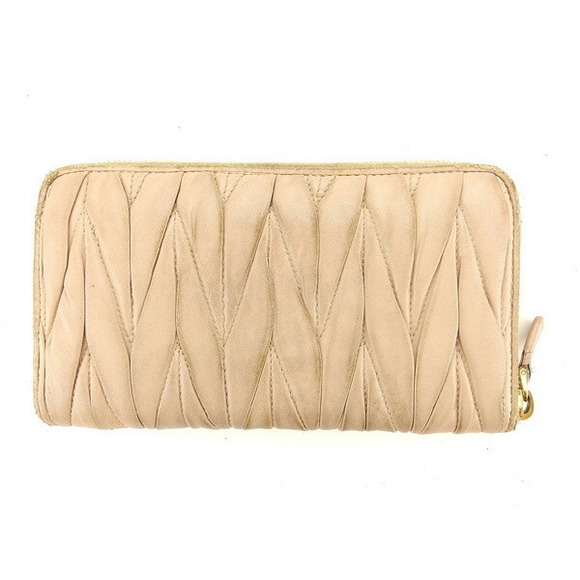 Miu Miu Wallet leather Zip pink long Matelasse beige - Picture 1 of 6